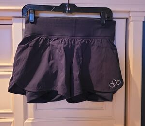 NWOT REI 2 In 1 Shorts Black Women's Size XS